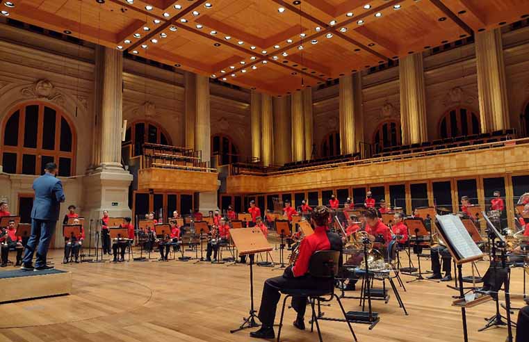 Orquestra de Santa Isabel abre 70 novas vagas