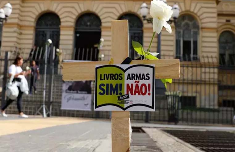 Operação Escola Segura apreende dez adolescentes