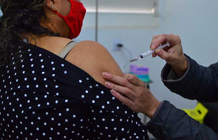 Dia D de vacinação acontece neste sábado em Suzano