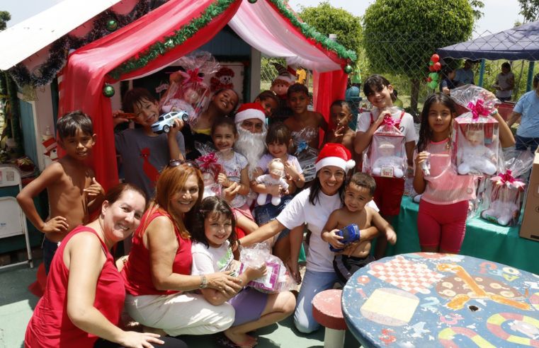 Fundo Social promove entrega de 11,9 mil brinquedos