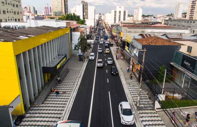 Recuperação asfáltica da avenida dos Bancos é concluída