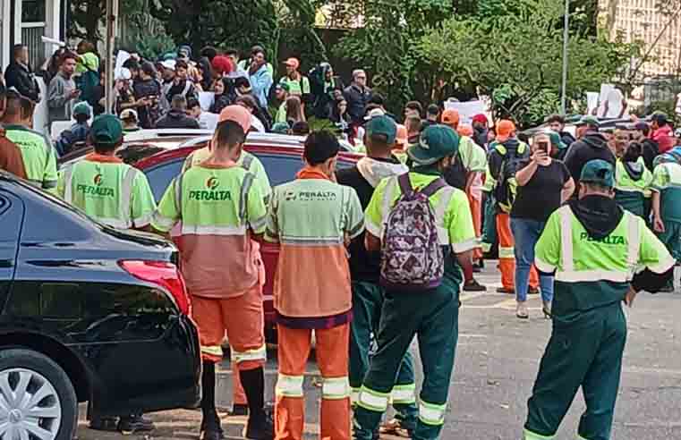 Trabalhadores da Peralta protestam contra ofensa de vereador