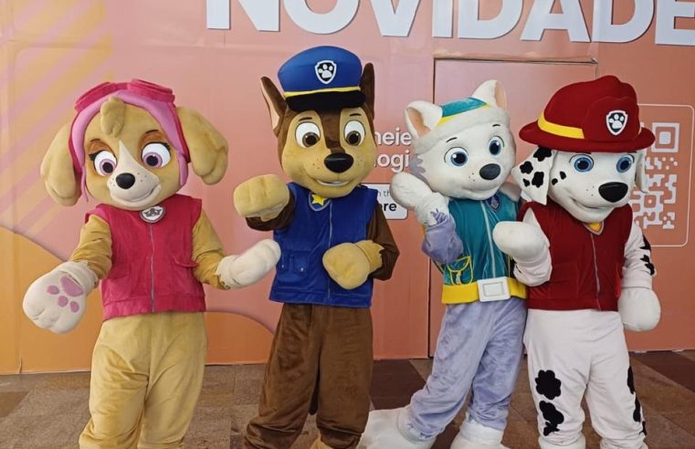 Mogi Shopping realiza evento de adoção pet e encontro com personagens caninos