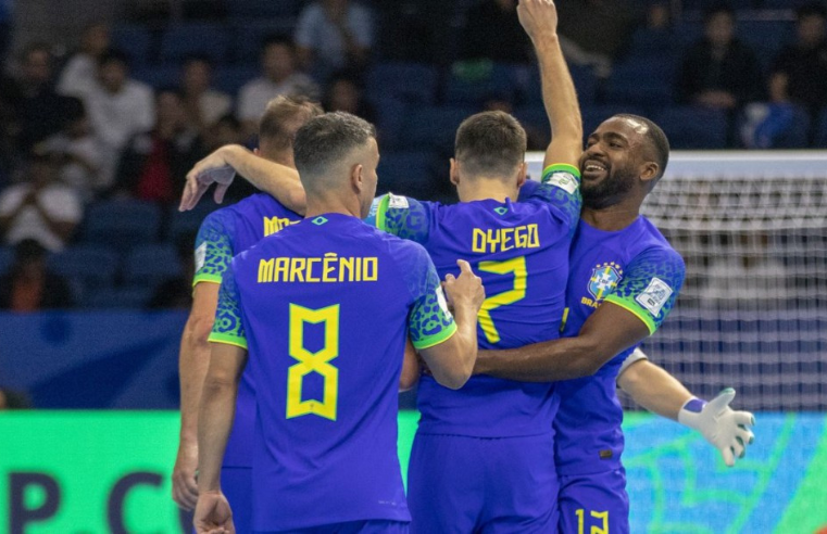 Brasil garante vaga na final da Copa do Mundo de futsal