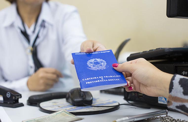 21 mil vagas de emprego estão abertas nos PATs paulistas