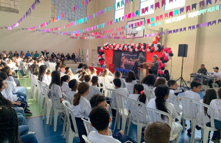 Formatura do Proerd em Poá reúne 357 alunos da rede municipal