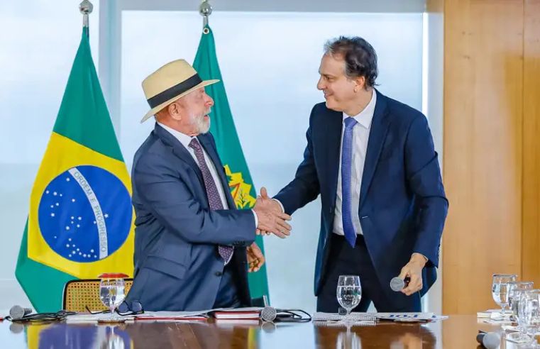 Lei que restringe uso de celular em escolas é sancionada