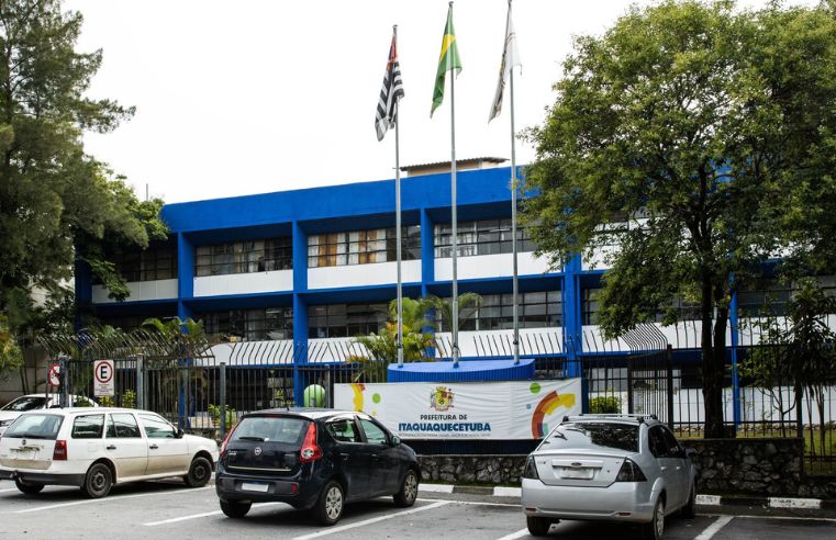 Servidores de Itaquá recebem reajuste de 4,56%