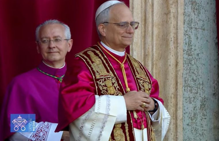 Robert Francis Prevost é eleito e será o papa Leão XIV