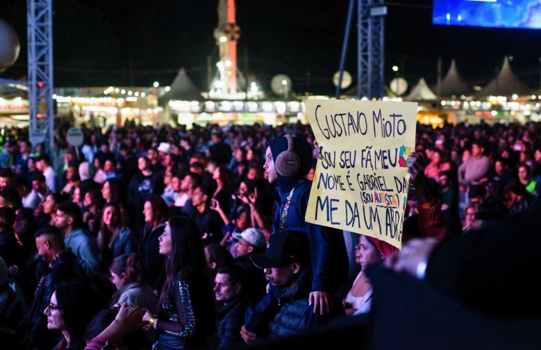 Ana Castela promete animar público no Arujá Fest neste sábado