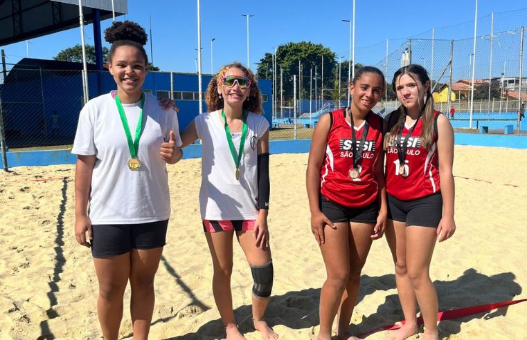 Festival de vôlei de praia movimenta jovens atletas em Poá