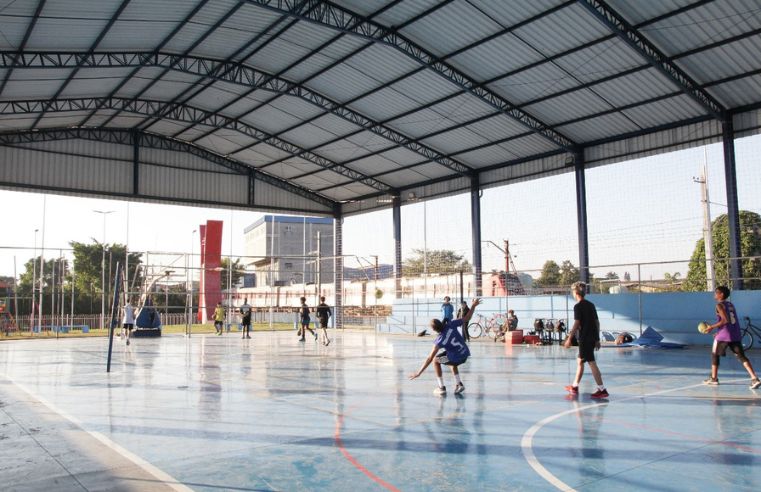 Atividades esportivas gratuitas em Poá recebem novas inscrições