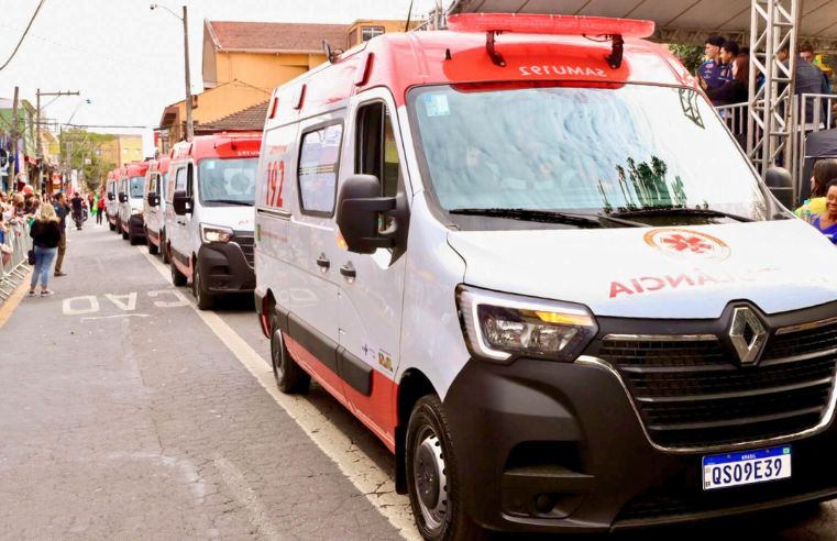 Frota do SAMU se renova com cinco ambulâncias entregues em Itaquá