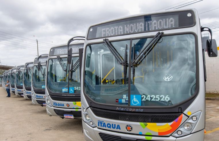 Novos ônibus entregues em Itaquá elevam padrão do transporte