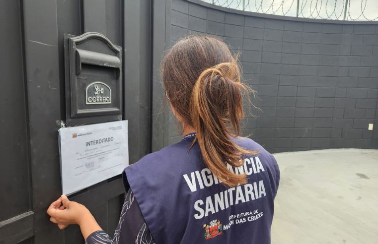 Vigilância Sanitária interdita restaurante e protege população em Mogi