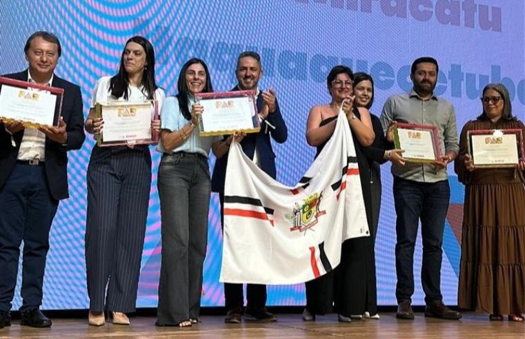 Itaquá se Destaca no Prêmio de Alfabetização Responsável 2025