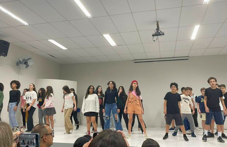 Alunos de São Caetano estreiam peça teatral antirracista
