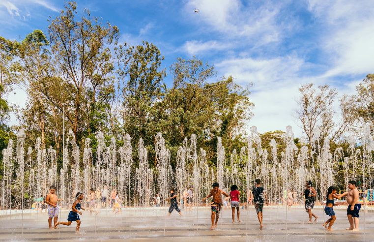São Paulo ganha a maior fonte interativa em parque
