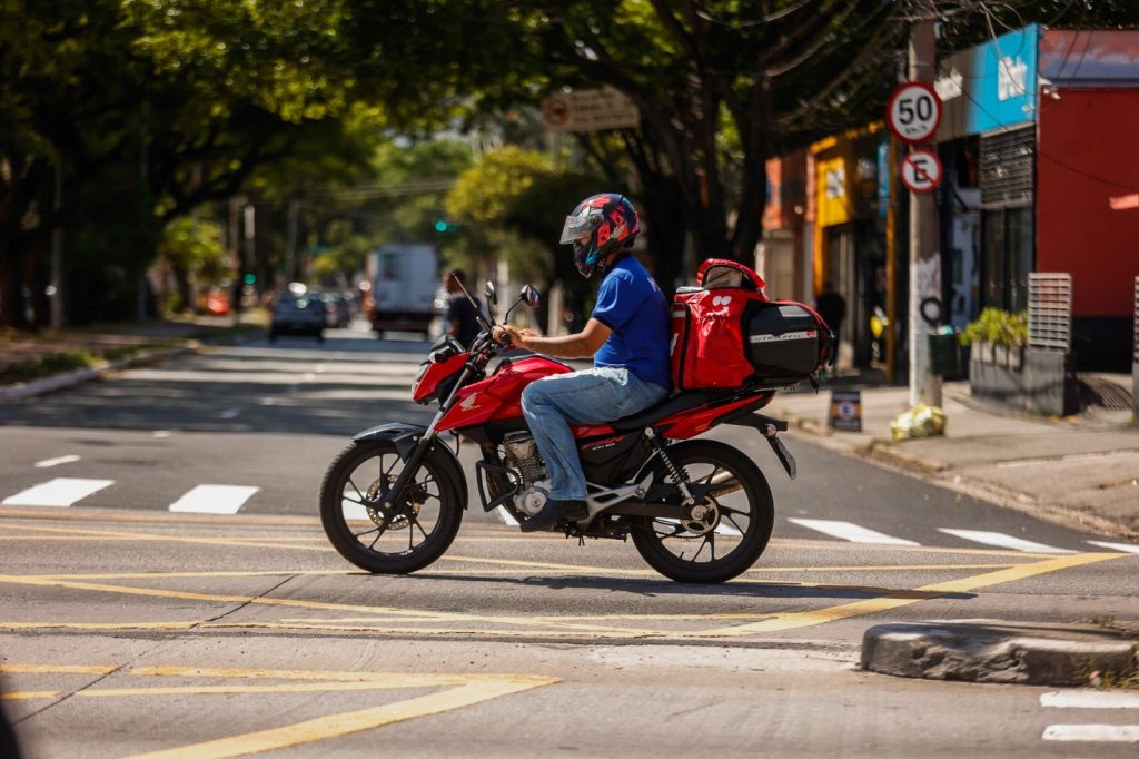Isenção IPVA SP amplia benefício para motos e categorias