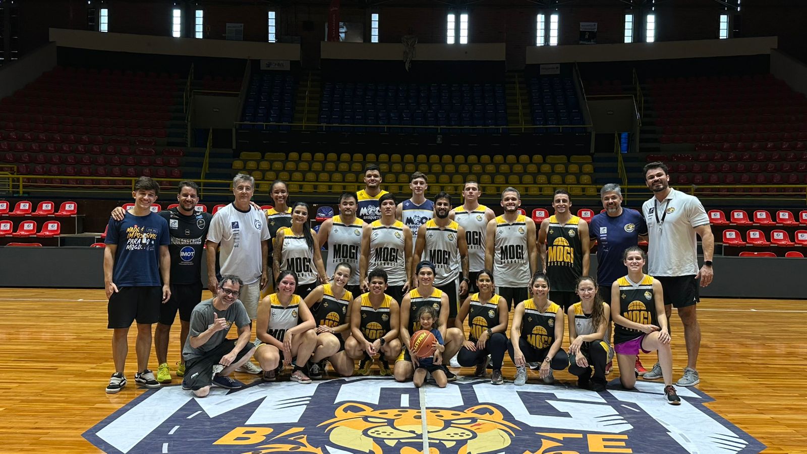 Imot Sports acompanha treino do Mogi Basquete