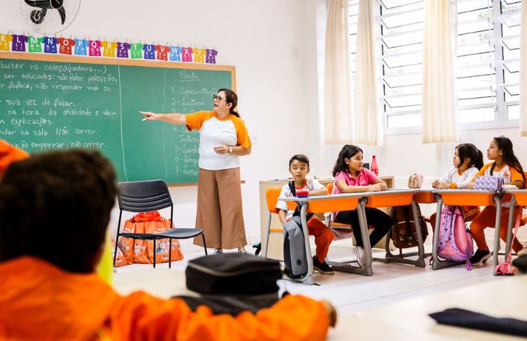 Guararema conquista Selo Ouro do MEC de Alfabetização