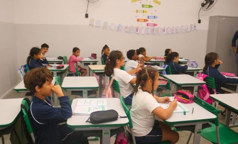 UME Santos inicia aulas em nova sede revitalizada