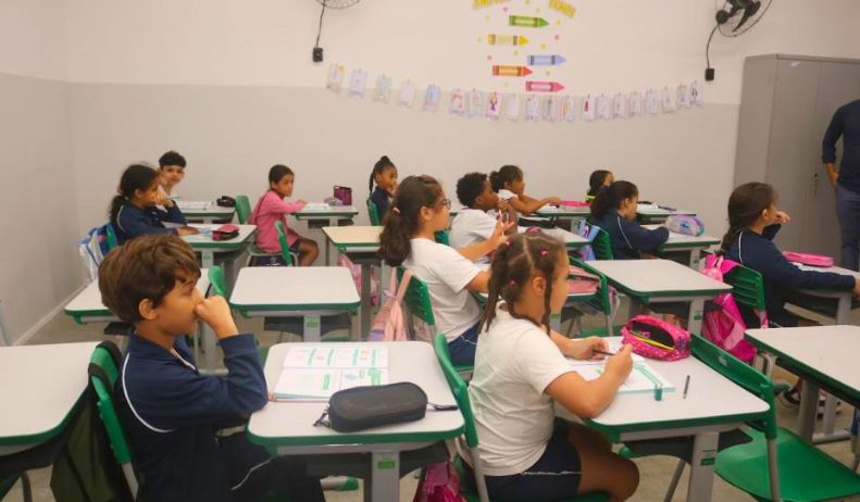 UME Santos inicia aulas em nova sede revitalizada