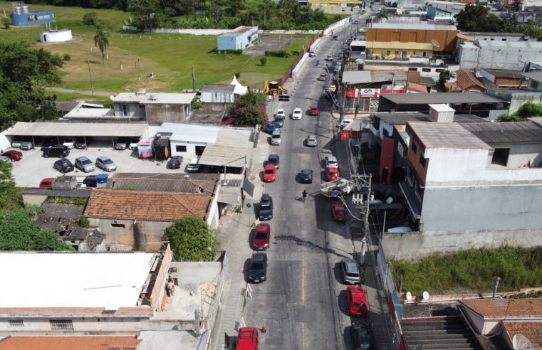 Itaquaquecetuba inicia obras na avenida Ítalo Adami