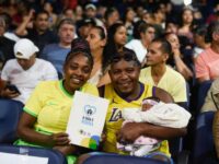 Guarulhos entrega títulos de propriedade a 363 famílias