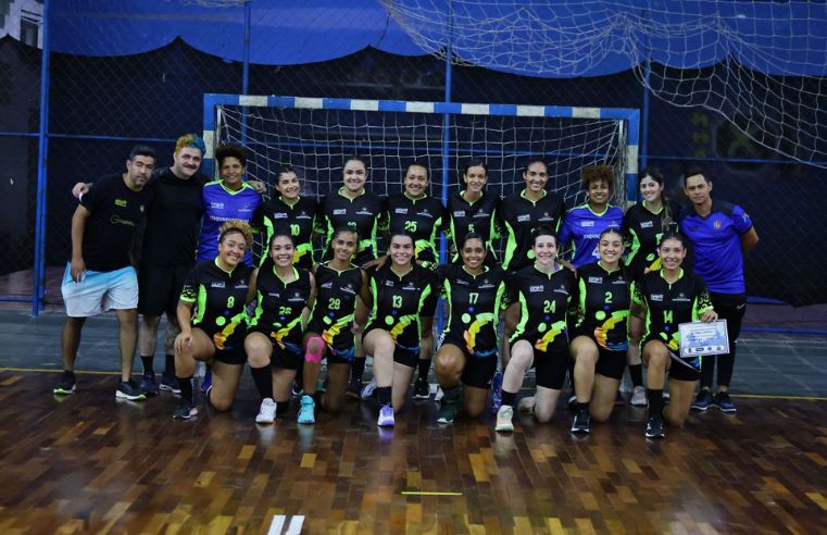 Itaquá estreia no handebol feminino com participação regional