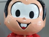 Santa Isabel repõe bonecos da Turma da Mônica no parque