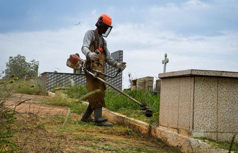 Prefeitura realiza limpeza e revitalização em cemitério