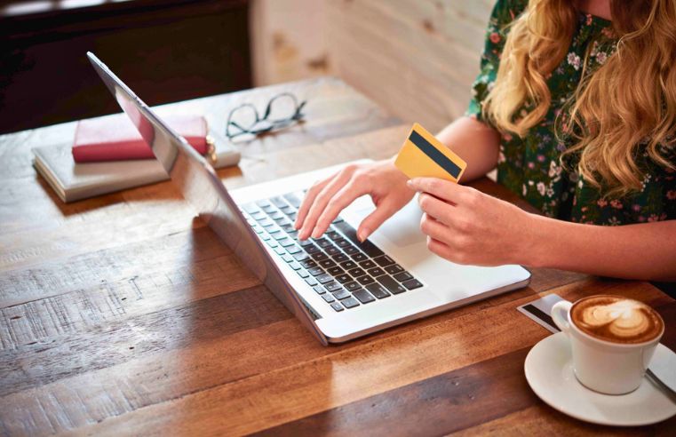 Procon Guarulhos alerta para golpes em compras online