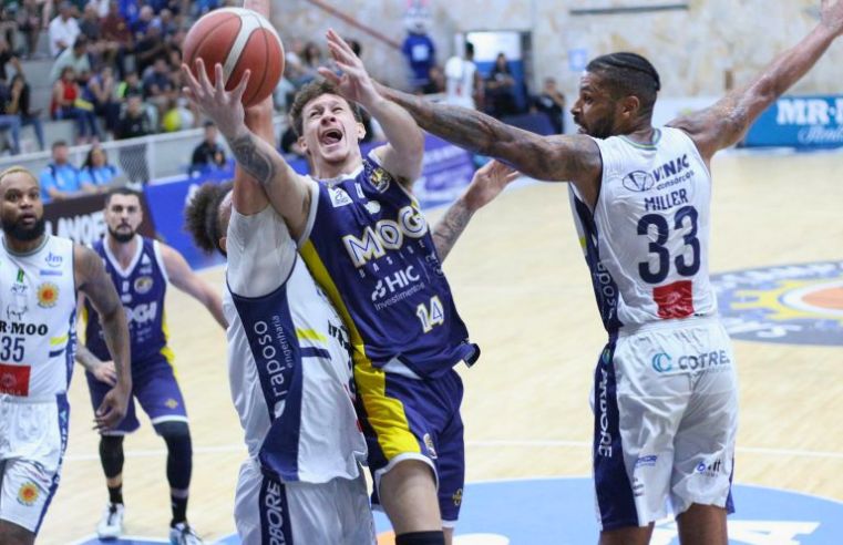 NBB: Mogi Basquete tenta abrir 2 a 0 nos playoffs no sábado