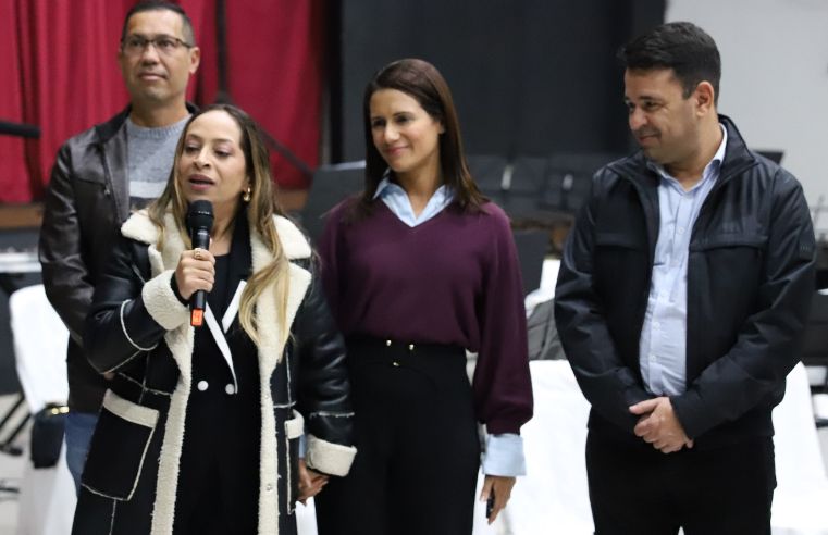 Câmara de Arujá reforça Campanha do Agasalho 2026