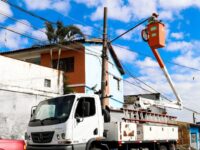 Moradores de Ferraz ganham reforço na iluminação pública