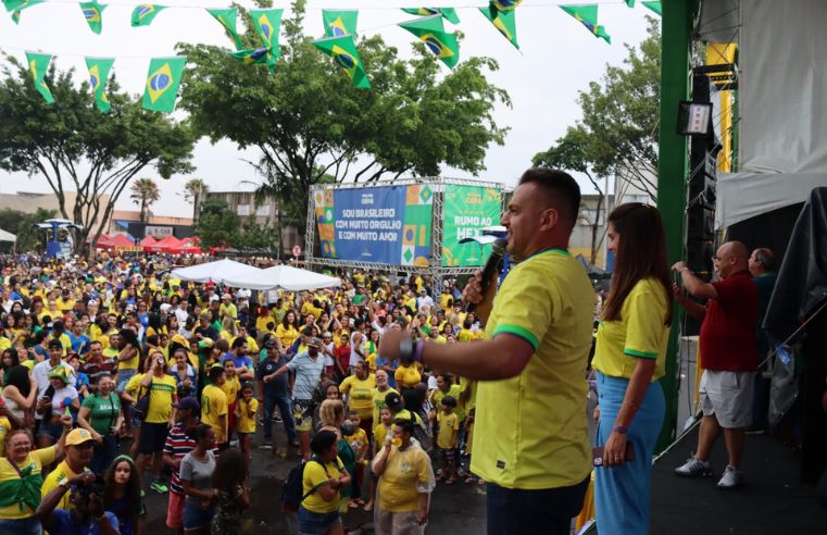 Telão reúne torcedores em Itaquá durante a Copa 2026