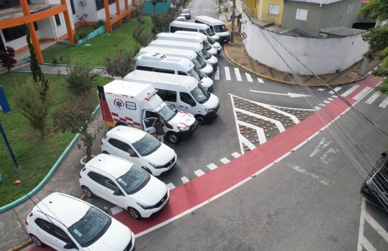 Ferraz entrega novas vans e amplia frota para pacientes