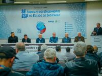 Especialistas discutem compartilhamento de postes em São Paulo