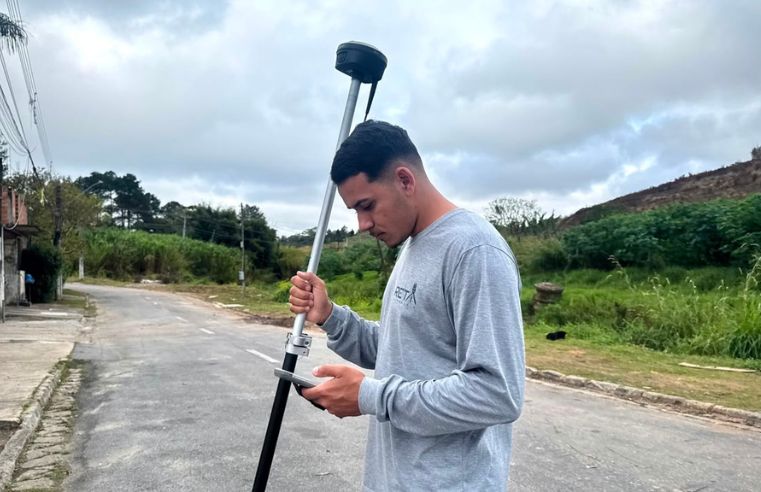 Arujá inicia regularização fundiária de cerca de 200 imóveis