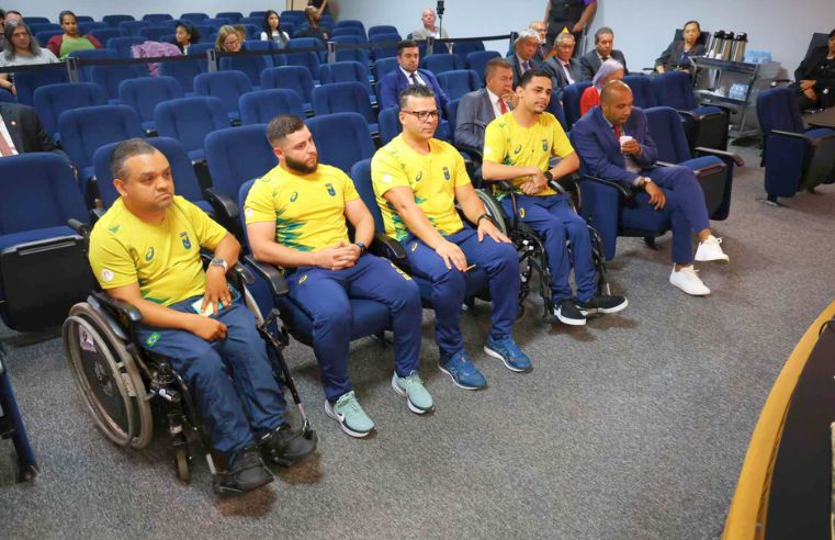 Mogi reconhece paratletas de Mogi em moções na Câmara