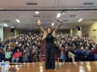 Ana Beatriz Barbosa fala sobre saúde mental na UMC