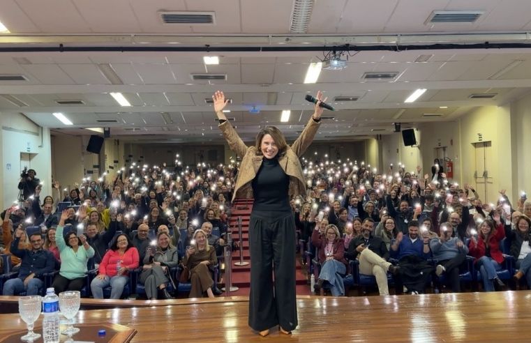 Ana Beatriz Barbosa fala sobre saúde mental na UMC