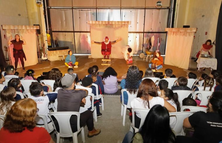 Mostra de Teatro reúne 4 mil espectadores em Suzano