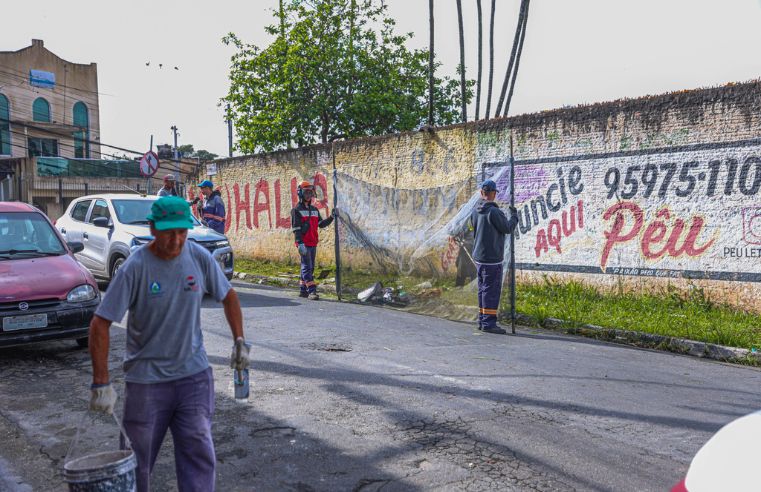 Praça Milton Ferreira,em Ferraz, recebe limpeza e revitalização