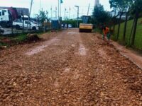 Estrada velha Guarulhos-Arujá recebe melhorias após chuvas