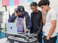 Semana do Hip-Hop leva oficinas a escola de Ferraz