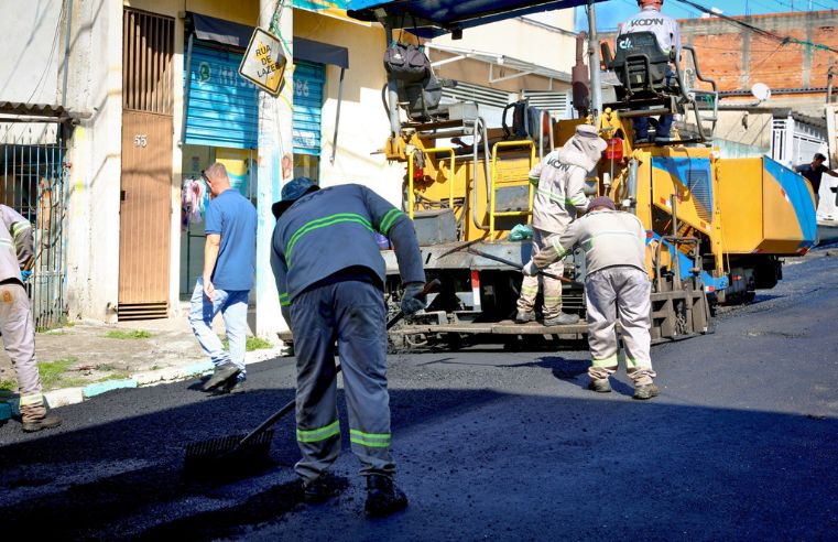 Obras de recapeamento avançam no Bela Vista, em Ferraz