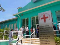 Hospital Dr. Arnaldo recebe homenagem pelos 98 anos