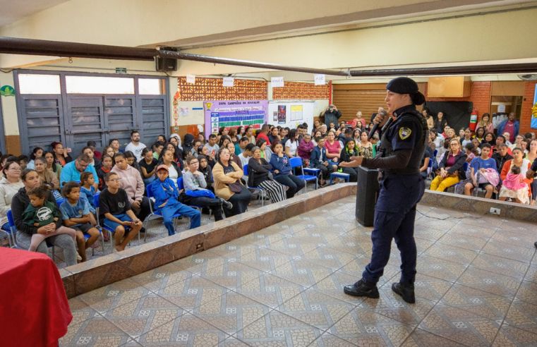 Ronda de Proteção à Mulher debate violência doméstica em Itaquá